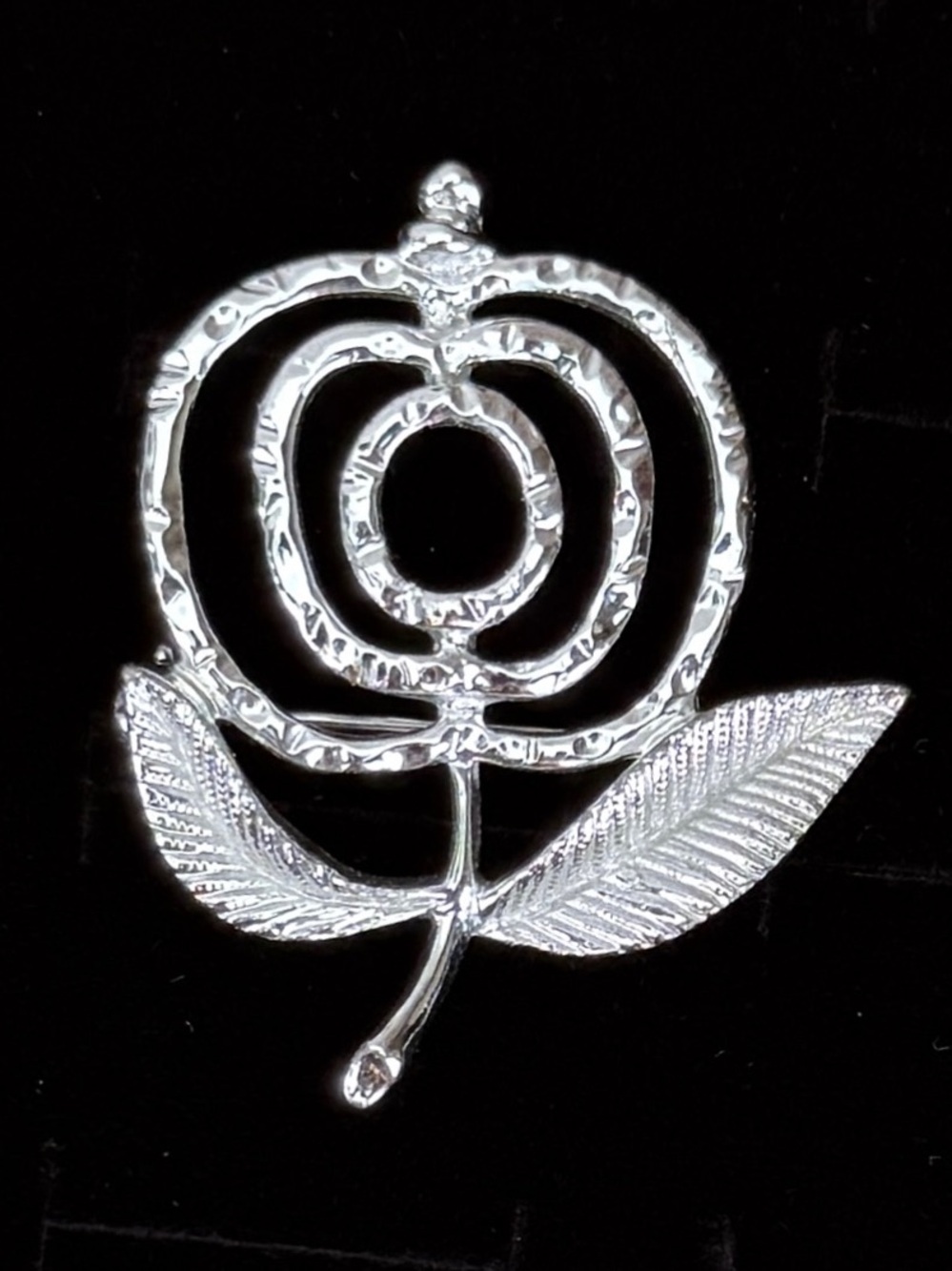 Silvertone Rose Motif Brooch Pin